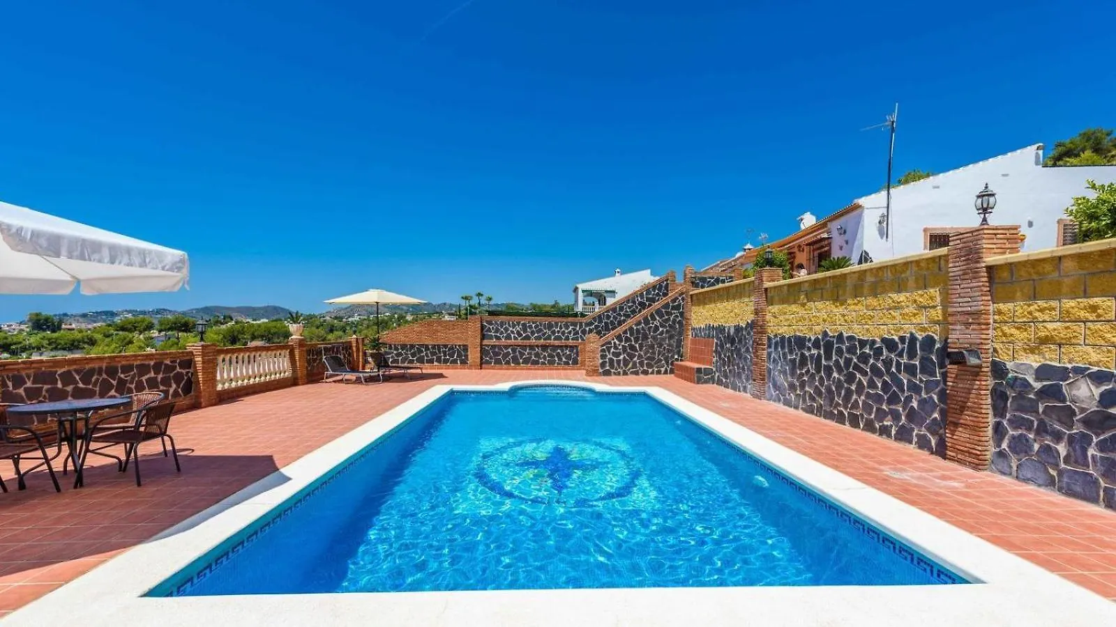Villa Martin Nerja By Ruralidays