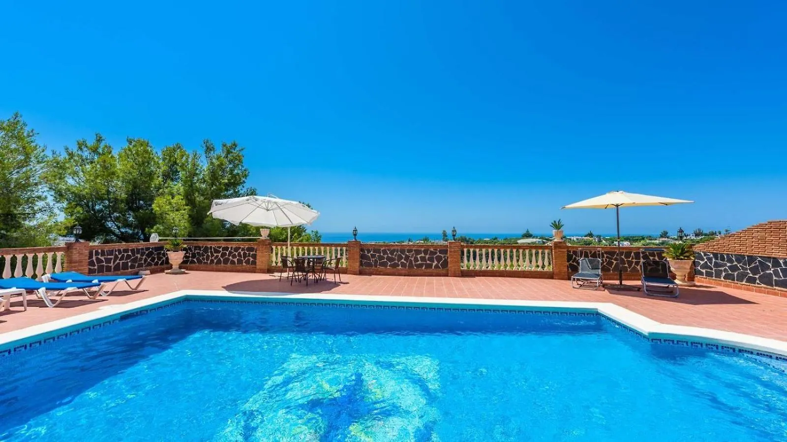 Villa Martin Nerja By Ruralidays Spain